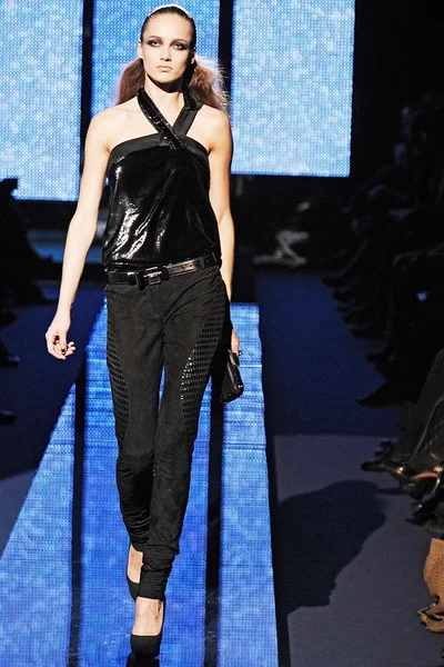 Look 45